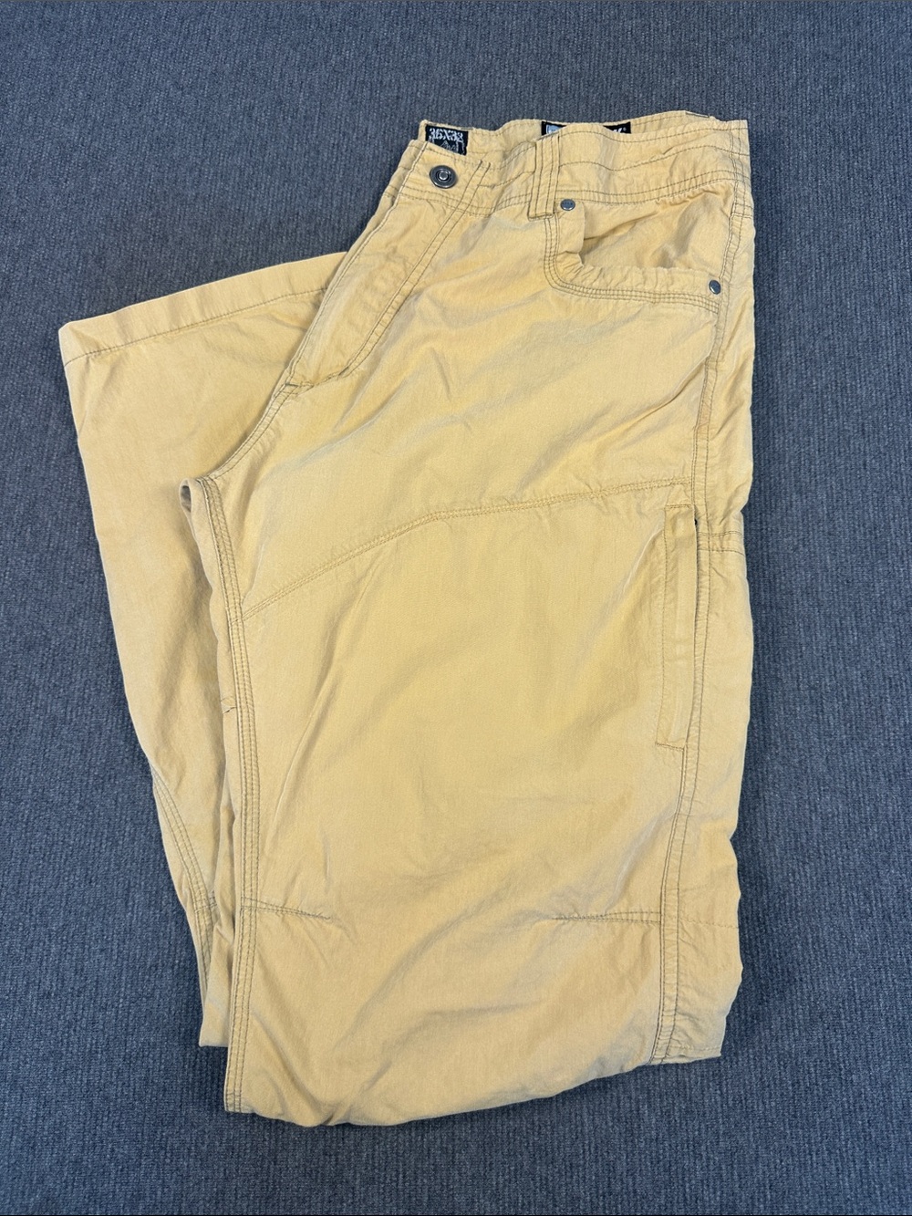 KUHL Performance Hiking Pants Vented Khaki Lightweight  Outdoor Men’s 36x31*